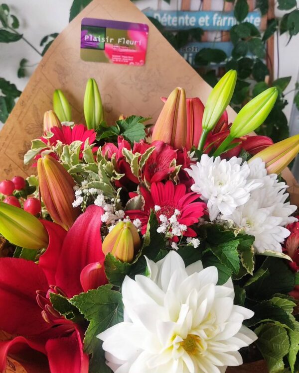 Bouquet rouge et blanc à partir de 35€ – Image 3