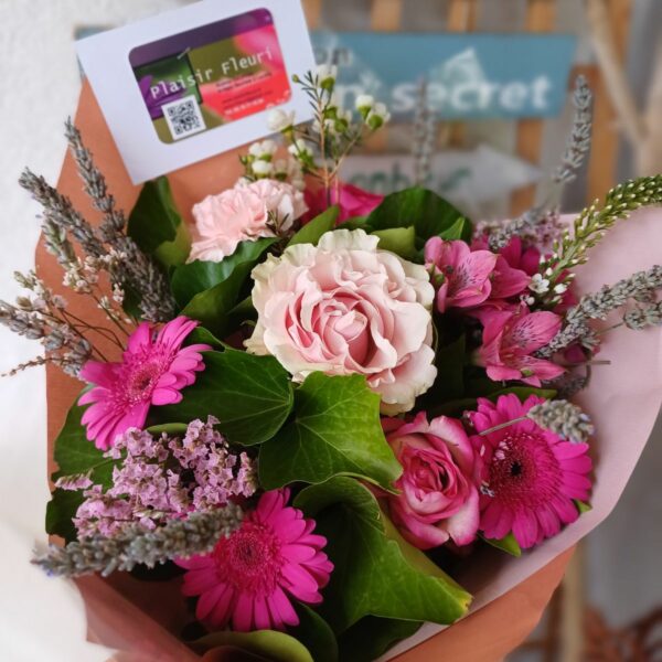 Bouquet rose et blanc à partir de 35€ – Image 4